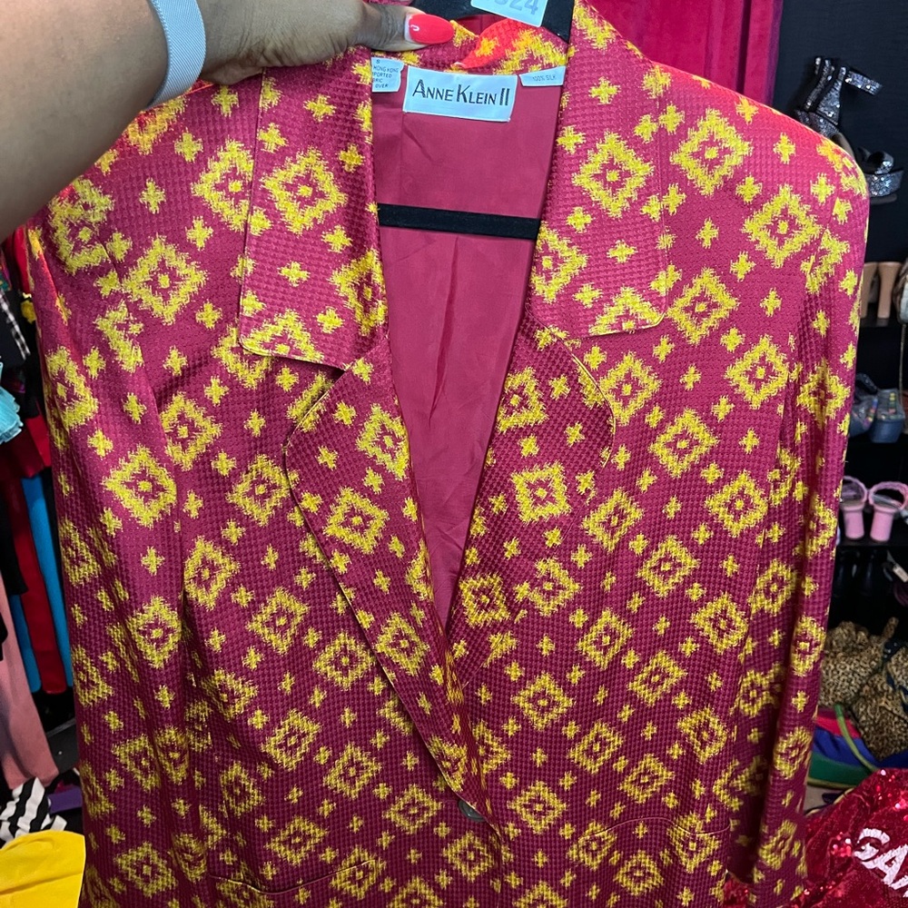 Vintage 80’s 100% silk Anne Klein Red and Yellow Women's Jacket